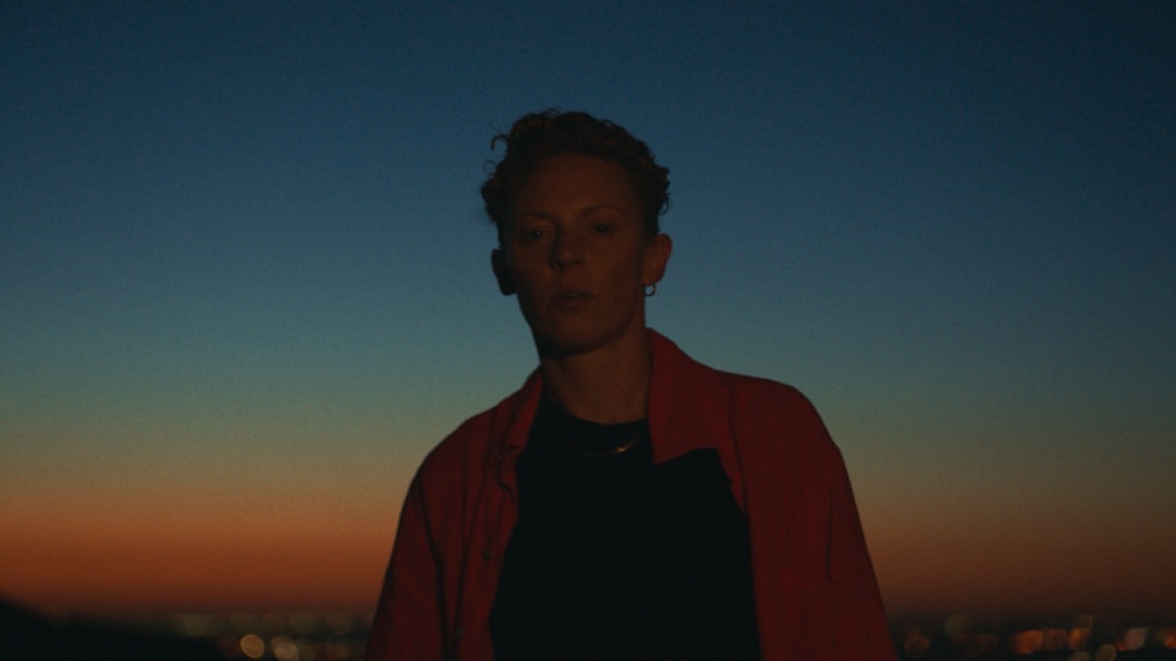 Vlad grades La Roux, Lose Myself
@vladb.c
Credits:
Director Claire Arnold @claire_arnold
DOP Paula Muraira @pezrosa
Production Company La\PAC @la_pac
Typeface @typefacestudio
Executive Producer Giulia Di Stravola @rozengiu
Executive Producer Anna Walker @annasunwalker
MGMT @justbeckyd @sophg97 @mahon.leddy
Universal Music @umusicglobeuk @charlotte.jaegs
1st AC @yang.mandrew
Production Assistant Colorado @flareonfilms2
Edit @sebastiangolos
Post Production @avenues.studio
Post Producer: @zeena95 Zeena Al-Faham
Studio RM Credits:
Colourist @vladb.c
Exec Producer @mikecoley_culkin
Colour Produce @ellahill.jpg