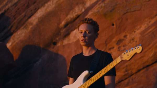 Vlad grades La Roux, Lose Myself
