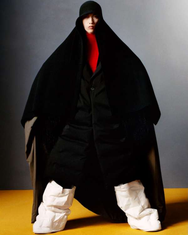 Retouching for T Magazine, The Shape Shifte...