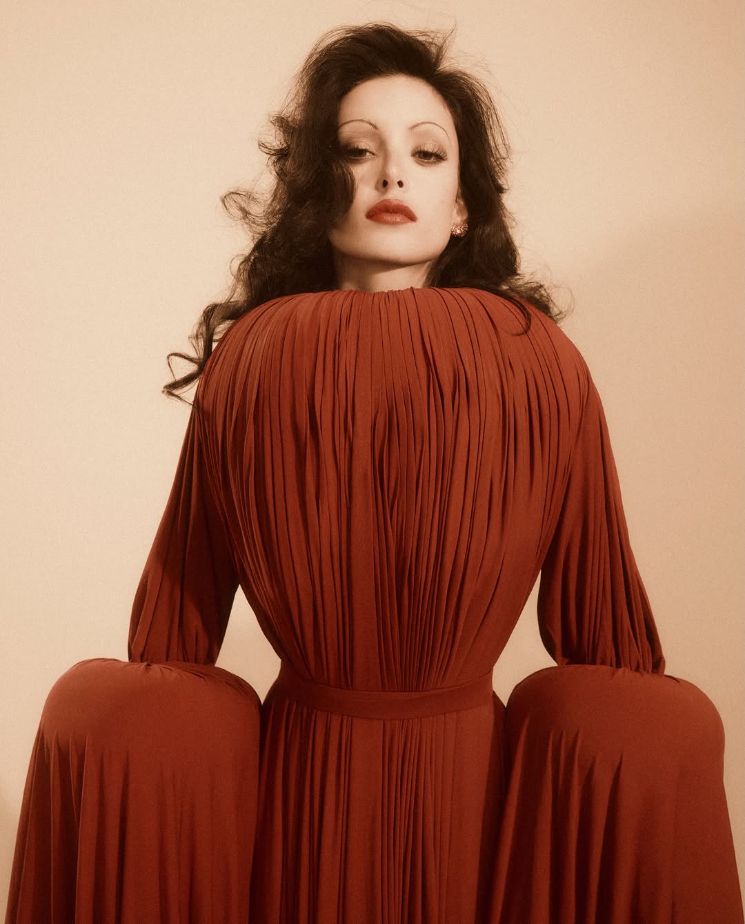 Lívia Nunes Marques for @perfect
Photographed by Austn Fischer
Retouching by us
Credits:
Photographer: @austnfischer
Fashion Editor: @jordankelsey
Hair: @declansheilshair
Make-up:@megumi.matsuno using @eudora
Manicure: @sasha_goddard_
Set design: @andrelimclarkson
Movement director: @liam_jhill
Production: @togetherassociates
Producer: Lauren Sloan @togetherassociates
Editor-in-Chief: @kegrand
Studio RM Credits:
Retoucher: Adam Cook
Producer: @ellajcousins_
Exec Producer: @mikecoley_culkin