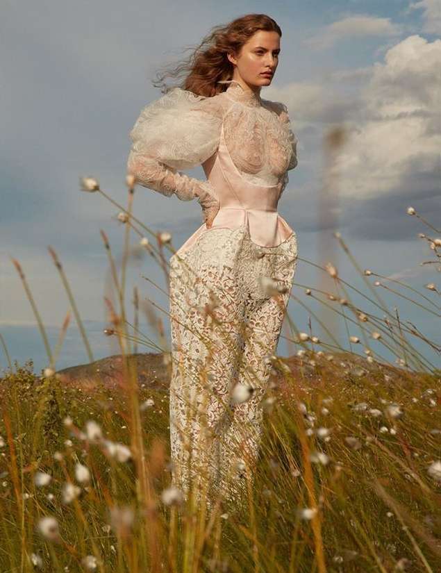 Vogue Japan |  Oct. 20