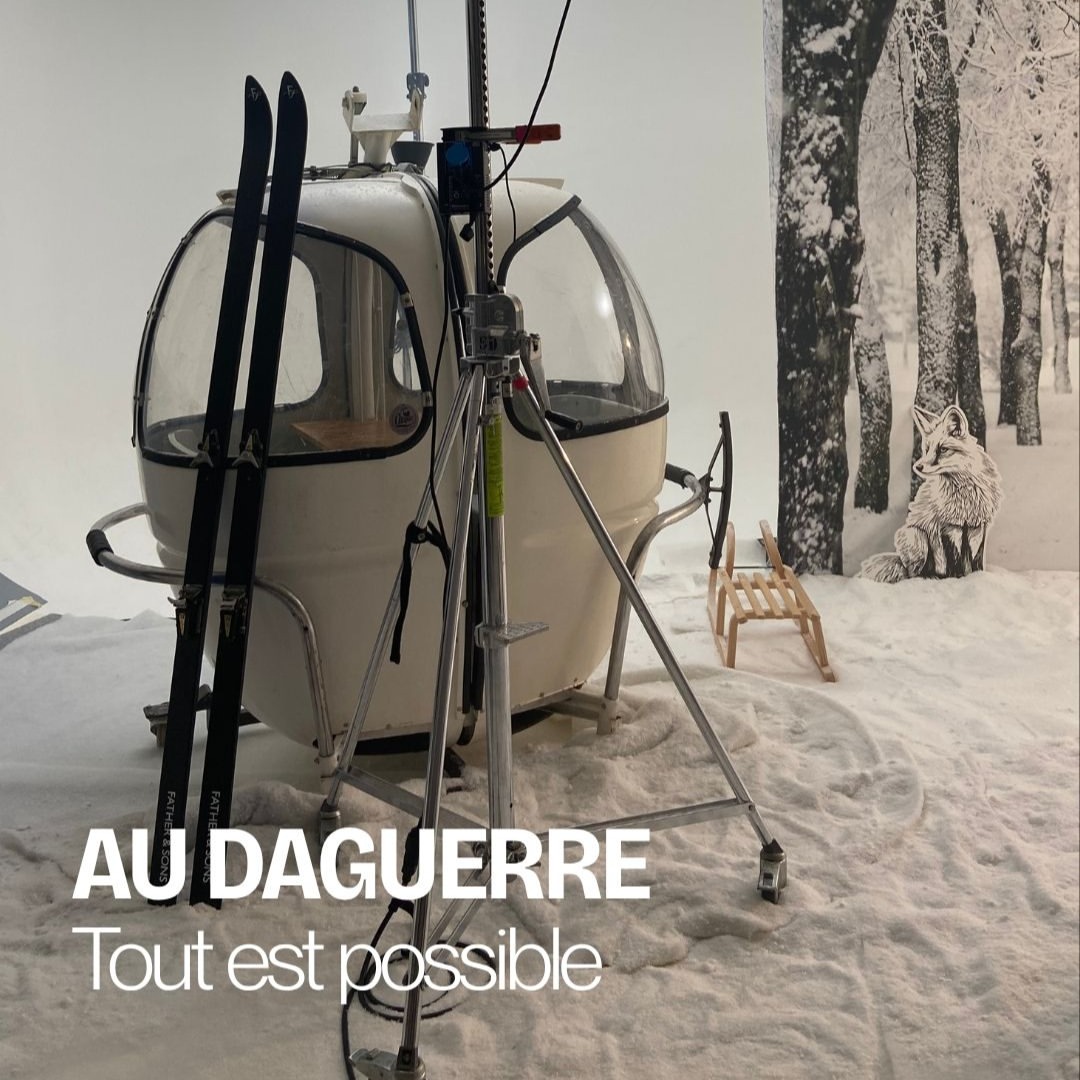 Parce qu’au Daguerre, tout est possible : accessoires rares, objets du quotidien, pièces insolites ou sur mesure.
D’une cafetière design à une cabine de pluie, en passant par des tentes, des tables ou des objets inattendus, nous donnons vie à vos décors.
Louer un accessoire chez nous, c’est ouvrir le champ des possibles.

#studiodaguerre #parisphotographer #studiophoto #studiophotoparis #photography
#photoshoot #photographer #photooftheday #photo #studio #portrait #model #photoshop
#fashionphotography #art #photographylovers #photomodel