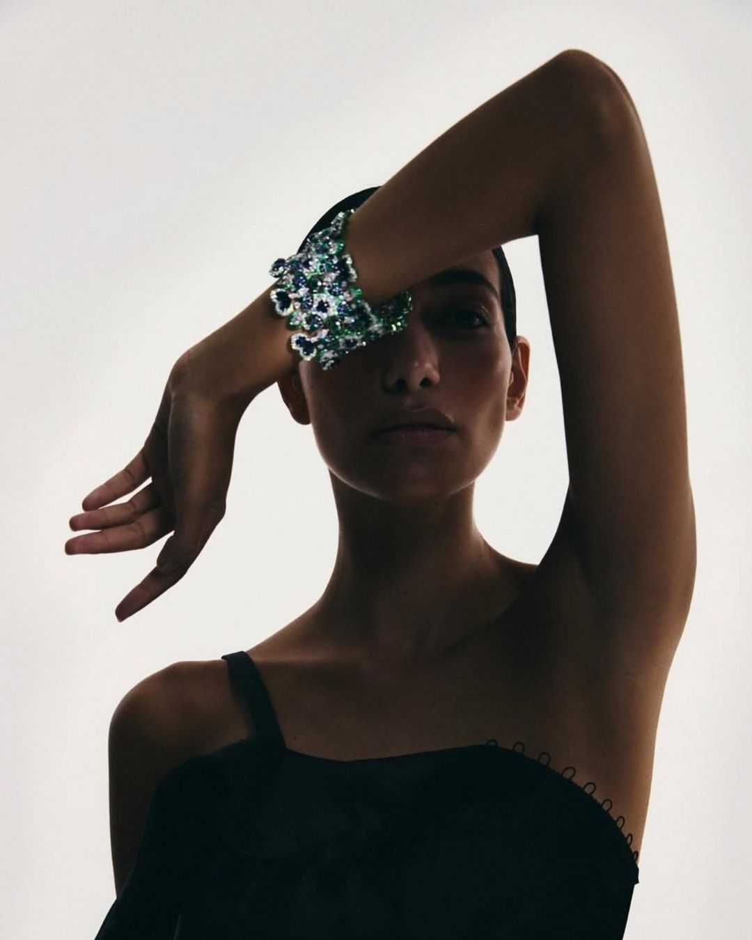 Vogue Arabia @voguearabia High Jewellery Story ‘Leaning on Beauty’ in Sept 2025 Issue, shot in Paris.

Starring Nour Rizk @nourrizkofficial at Silent

Head of Editorial Content: Manuel Arnaut
Art Director: Thomas Usher
Senior Fashion Editor: Mohammad Hazem Rezq
Visuals Editor: Jody Fathalla

Photographer: Rocio Ramos
Photo Assistant: Laurent Friquet
Digi Op: Reda Choubai
Stylist: Joana de la Fuentes
Styling Assistant: Laura Aguilera
Styling Assistant: Martina Coco
Make-up Artist: Amelie Moutia at Capsule Agence
Hair Stylist: Olivier Lebrun at Airport Agency

Executive Producer: Alex Aalto at AALTO
Senior Producer & Casting Director: Melissa Scott at AALTO
Producer: Jack So at AALTO
Producer – Art Buying: Jimi Agboola at AALTO
Production Coordinator: Sasha Donnellan at AALTO
Production Team: Yungyung Ku
Production Team: Roey Pang

#voguearabia #highjewellery#aaltoproduction #aaltoshoot#paris #parisfashionweek #studiodaguerre #parisphotographer #studiophoto #studiophotoparis #photography
#photoshoot #photographer #photooftheday #photo #studio #portrait #model #photoshop
#fashionphotography #art #photographylovers #photomodel