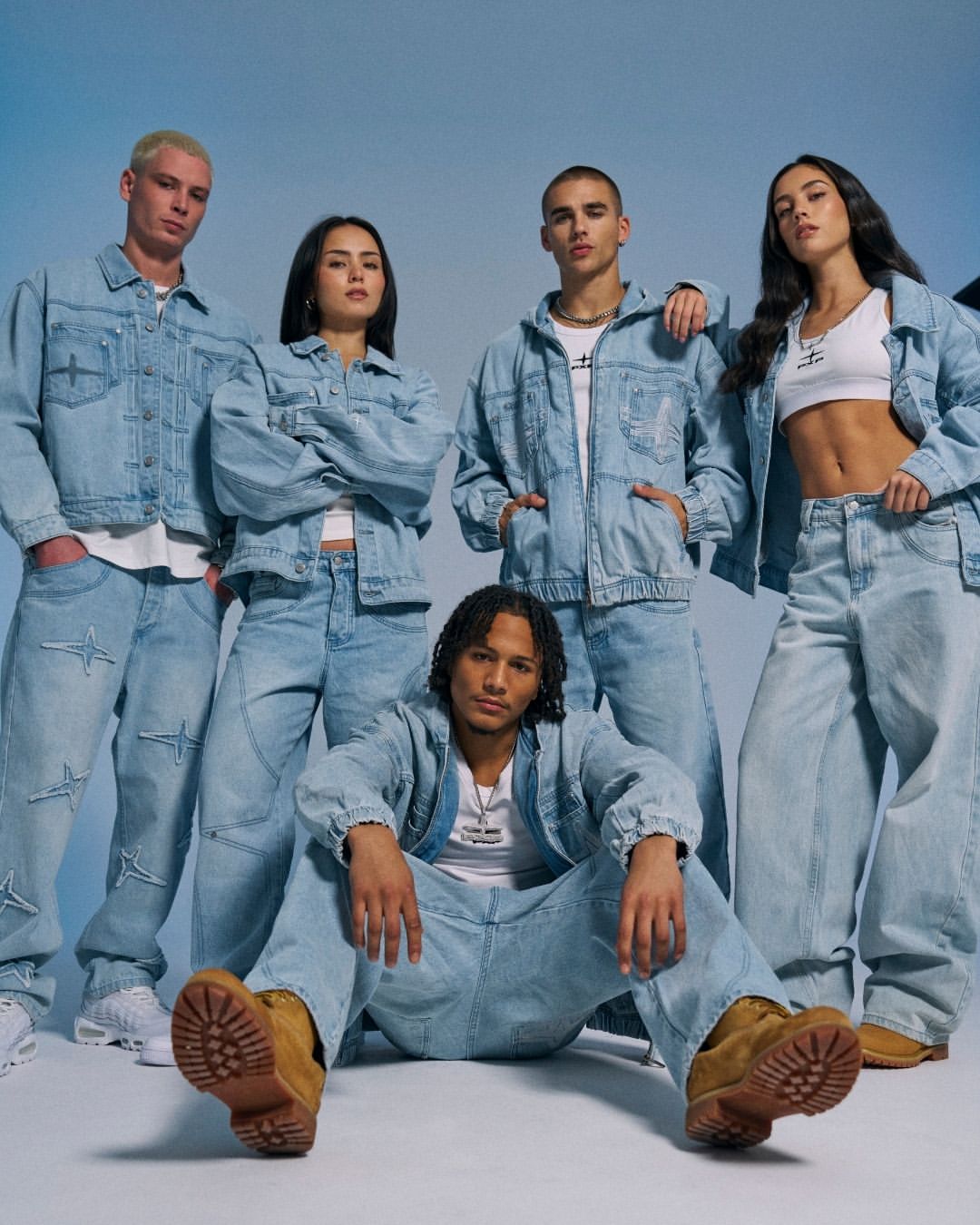 @projectxparis dans notre studio LE GRAND

#luxurystreetwear #denimoutfit #winterwear #studiodaguerre #parisphotographer #studiophoto #studiophotoparis #photography
#photoshoot #photographer #photooftheday #photo #studio #portrait #model #photoshop
#fashionphotography #art #photographylovers