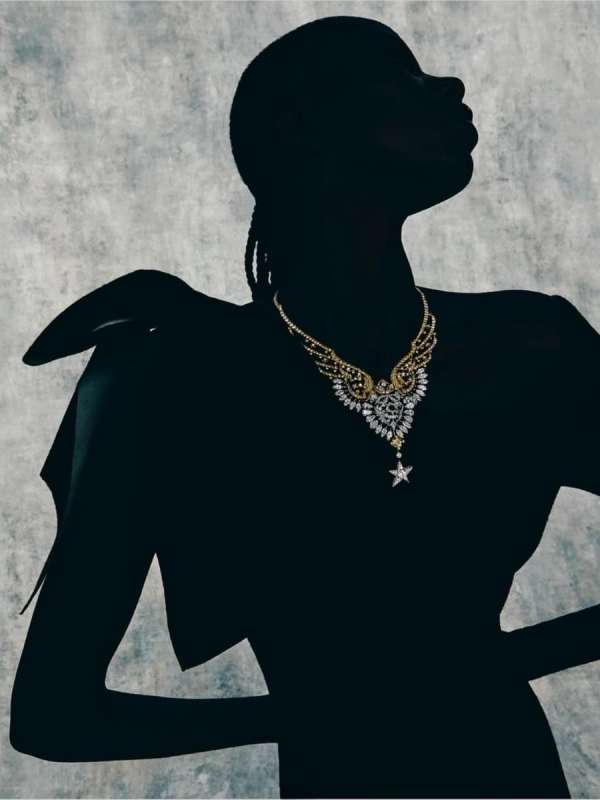 Skarla Ali / GRAZIA’s 23rd print edition, O...