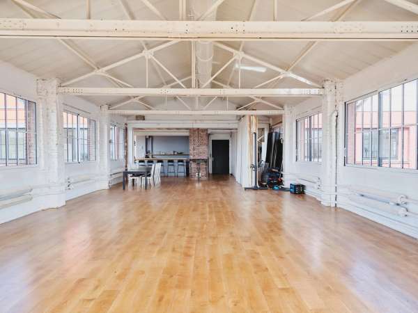 Studio 3