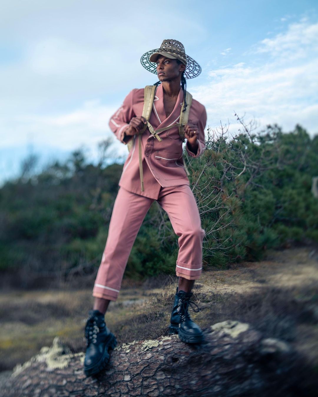 men's uno Taiwan |  Apr. 23