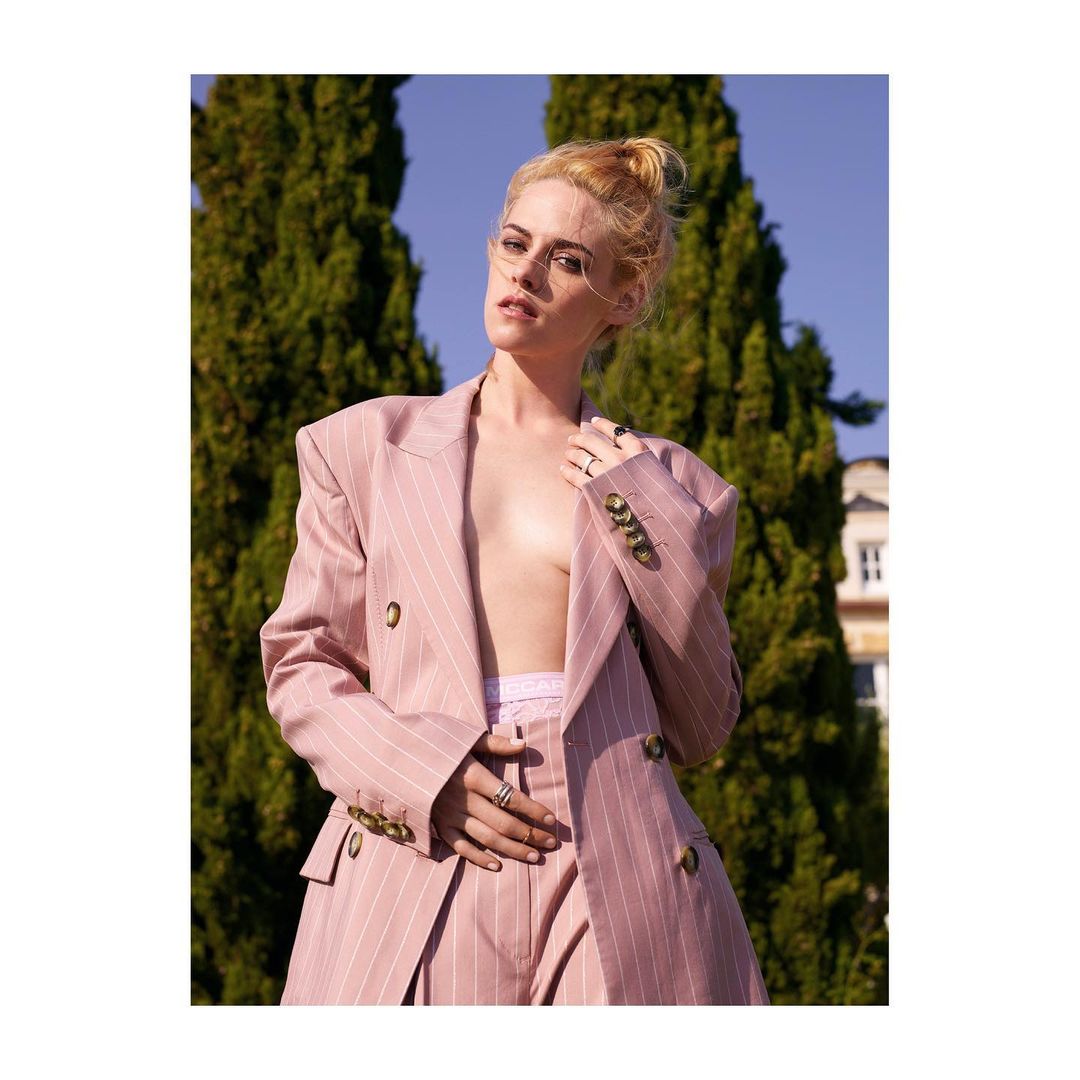 Entertainment Weekly |  Mar. 22