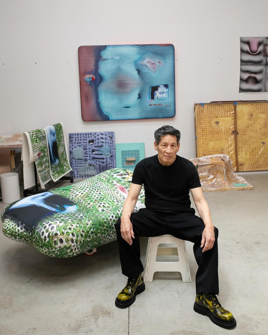 Numero China |  Apr. 24