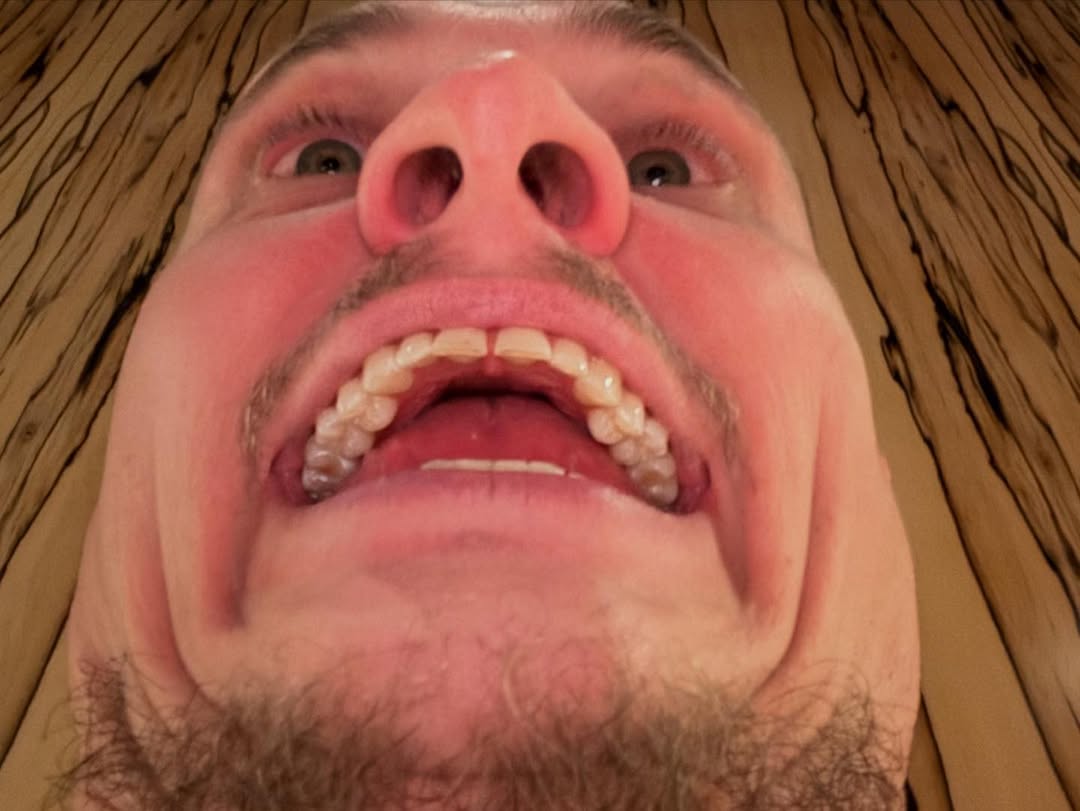 Was a pretty good one!
The favorite child was here @sashaaeb , 
Met some 🐱 cuties, Mouse and Winnie,
played some games @rick_weibezahn , until we couldn’t, took selfies @eric_thompson , typical.