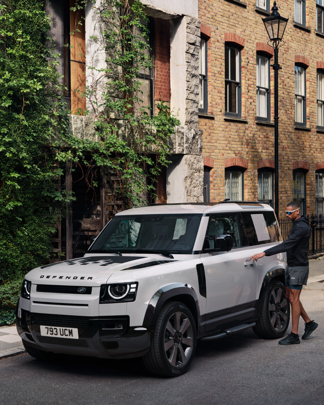 Beetle Rhind X Land Rover Nov. 25