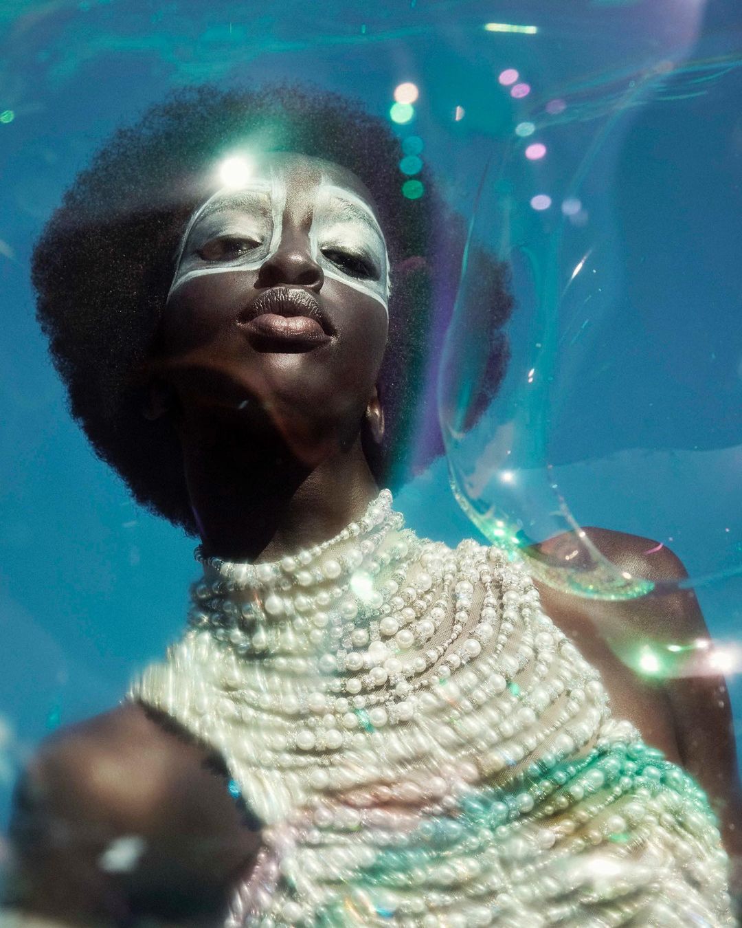 Harper’s BAZAAR Germany |  Oct. 23