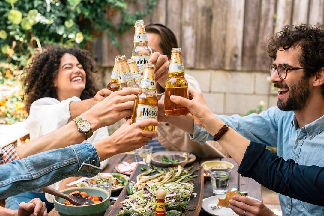 Modelo USA |  Mar. 23