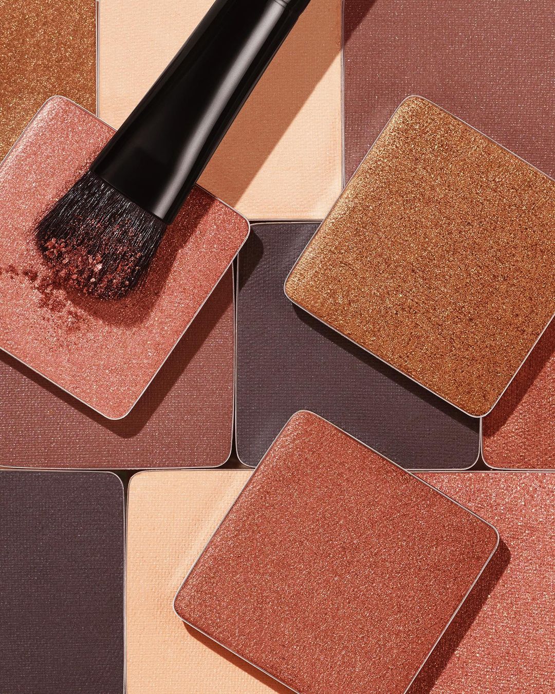 bareMinerals |  Feb. 23