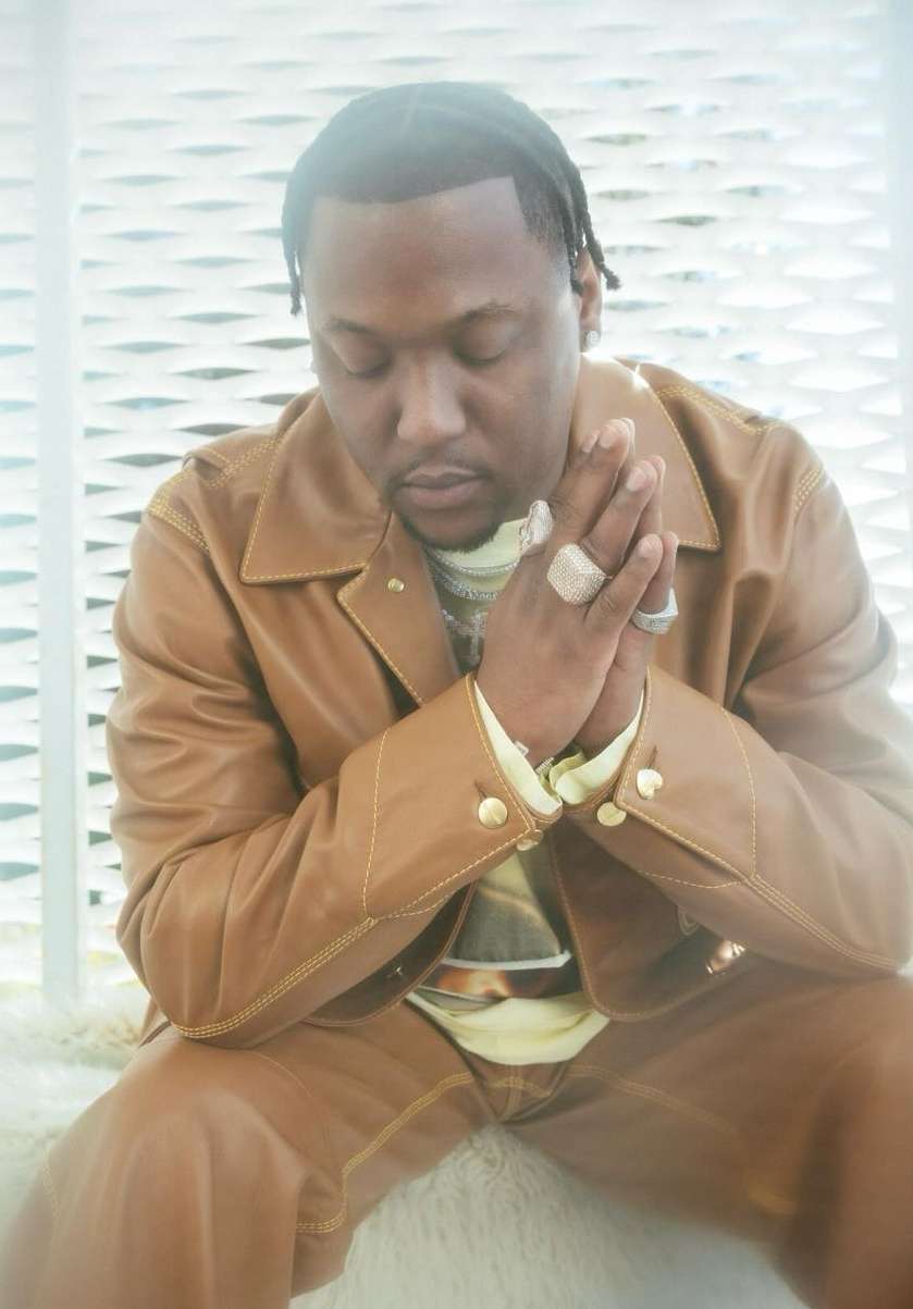 BLEU Magazine |  Jan. 24