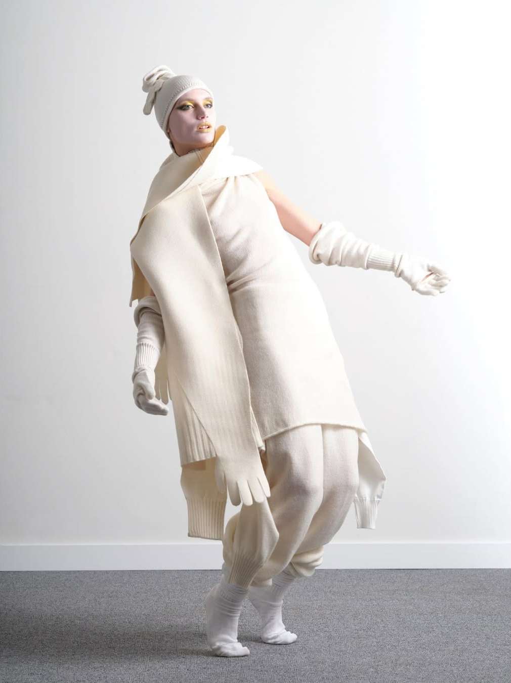 Anuschka Blommers & Niels Schumm X Revue Nov. 25