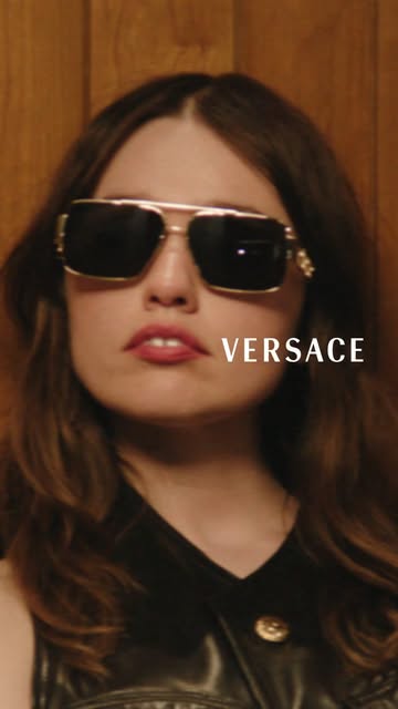 Anuschka Blommers & Niels Schumm X Versace Feb. 26