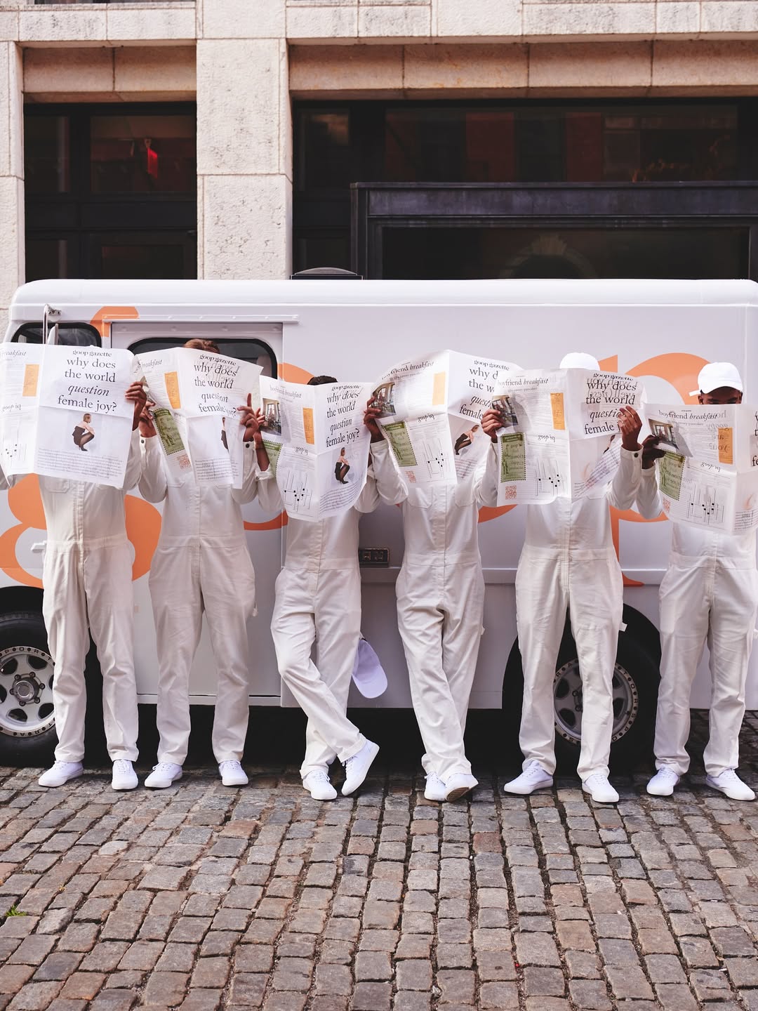 Custom @goop truck distributing milk, cookies, and VIP @goop baskets

Photography: @mike_smalls
Videography: #PatrickNaughter
PR & Concept: @karlaotto
Cookies: @lappartement4f
Milk: @nuthatchnyc

Production by @themorrisongroup