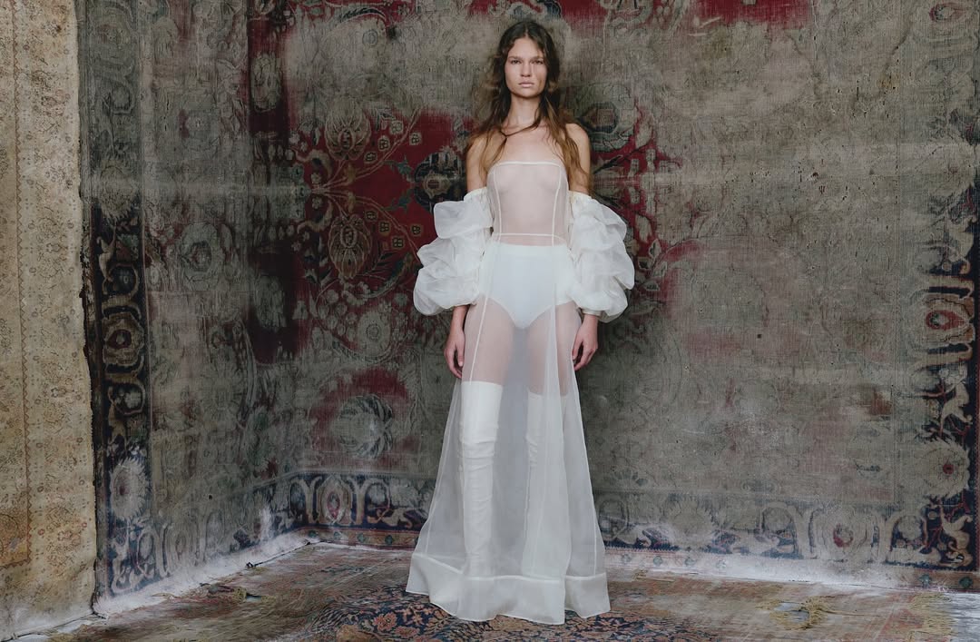 @mel___usine’s debut collection & SS26 lookbook

Photographer: @gwentrannoy
Stylist: @julieragolia @nevermindagency_
Model: @emma.blackford.g @suprememgmt
Hair: @junyahair @streetersagency
Makeup: @yad1m @artpartner
Set Design: @gerardsantos_ @lalalandartists
Casting Director: @ben_grimes_casting @driverepresents
Collection Coordination: @byignatius @angiecakez @fvcesofnewyork
Location: @splashlightstudios
Post Production: @camerin.stoldt

Production by @themorrisongroup