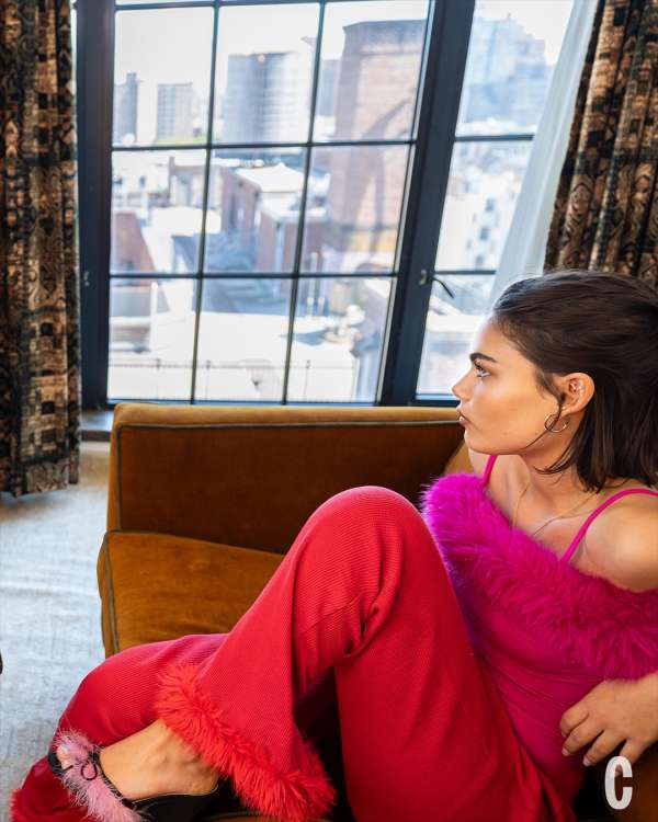 @ariana_greenblatt for the cover of @cosmop...