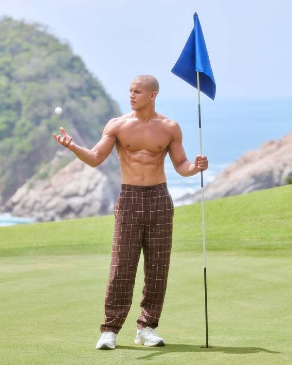 @ssense x @fourseasons