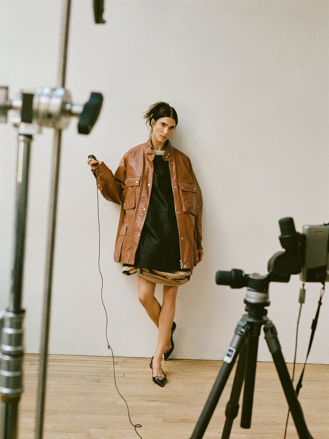 COLLECTIONS with @theststyle

Photographer: @cobeyarner
Stylist: @verityparker
Model: @teresacijalourenco
Hair: @lbhair
Makeup: @shaina.ehrlich
Set Design: @hellojordanmixon
Location: @penumbrafoundation
Post Production: @forme__studio
Bookings, STS: @karlashield

Production by @themorrisongroup