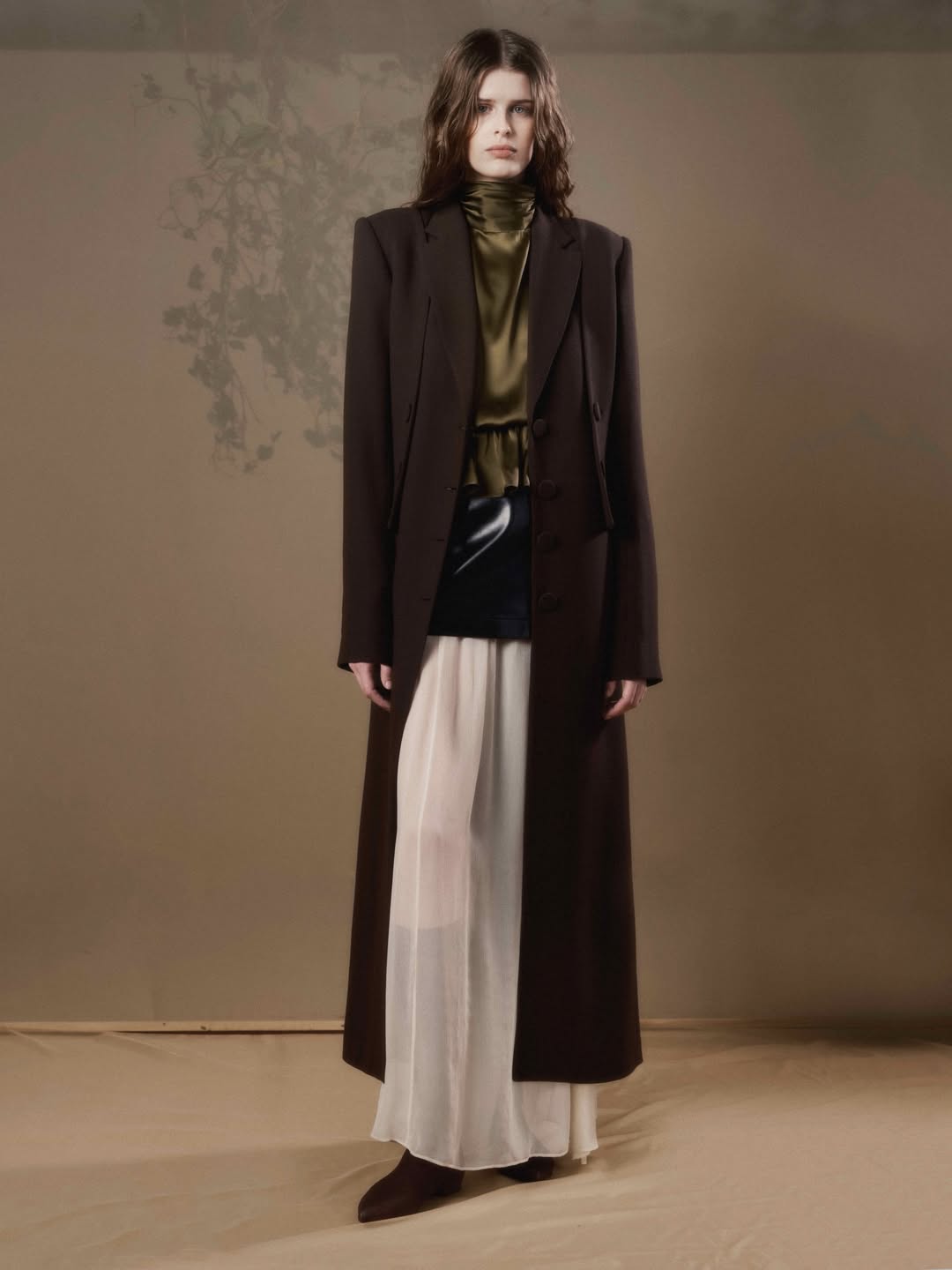 @mel___usine - Fall/Winter 2026

Photographer: @bettinapittaluga
Stylist: @julieragolia
Model: @kennamusel 
Hair: @system7hide
Makeup: @whittanyrobinson
Set Design: @gerardsantos_ 
Casting Director: @ben_grimes_casting @driverepresents
Collection Coord: @byignatius @angiecakez
Studio Assistant: @chloelacombe
PR + Brand Development: @etagere_pr
Location: @idealglass_studios
Post Production: @thomas_geoffray

Production by @themorrisongroup