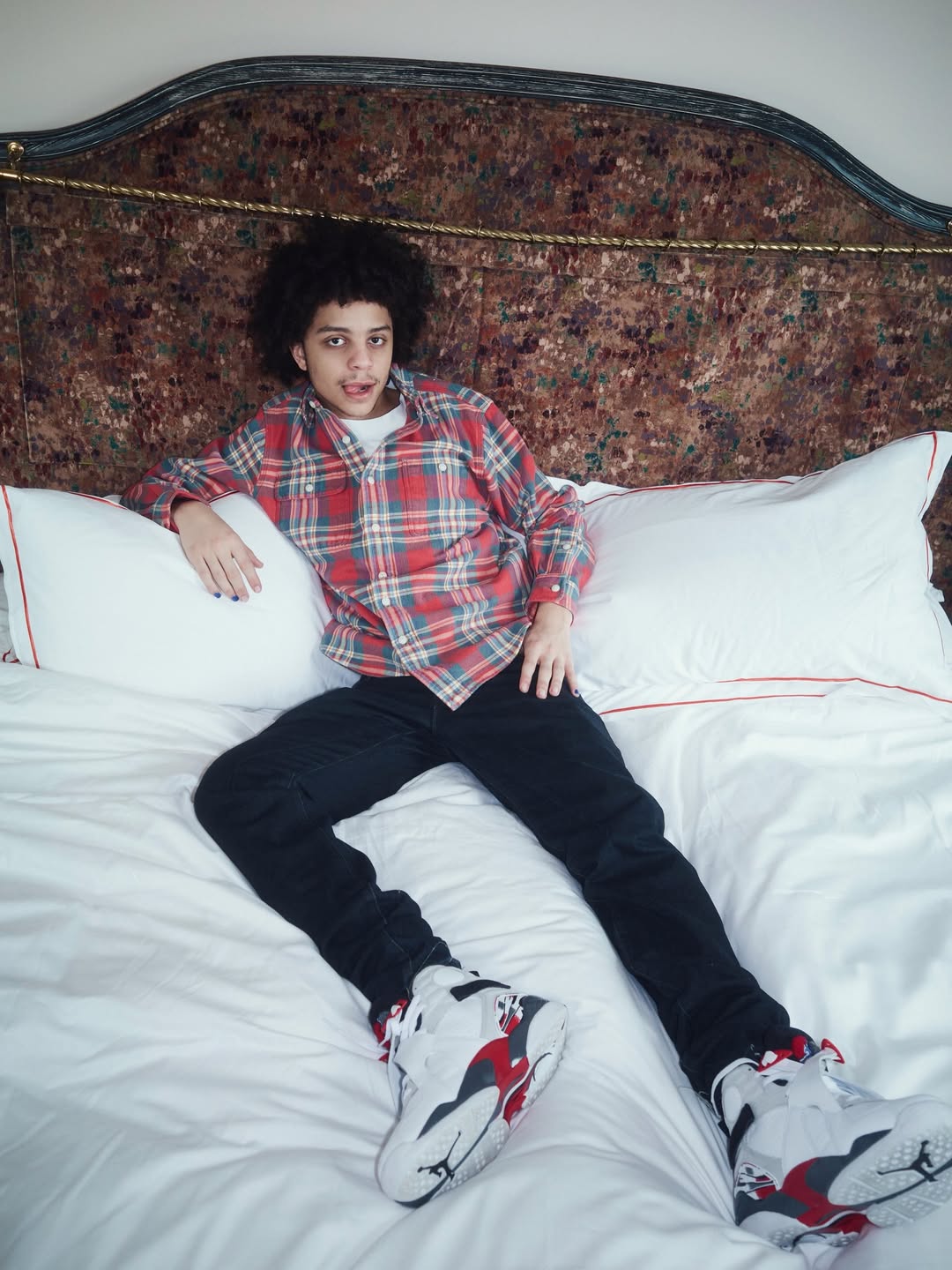 The best of nyc for @i_d’s SS26 print issue with @sofiatestino @xaviersobased @jswonders
Photographer: @morgan.maher
Stylist: @stellaluciadeopito
Text by @nrips
Hair: @kevinryanhair
Makeup: @kuma1206
Location: @hotelchelsea
i-D, Editor-in-Chief: @thomthomclub
i-D, Global Image Director: @_mq______
i-D, Global Editorial Director: @steffyotka
i-D, Global Fashion Director: @clare_byrne
i-D, Entertainment Editor: @douglasgrnwd
Production by @themorrisongroup