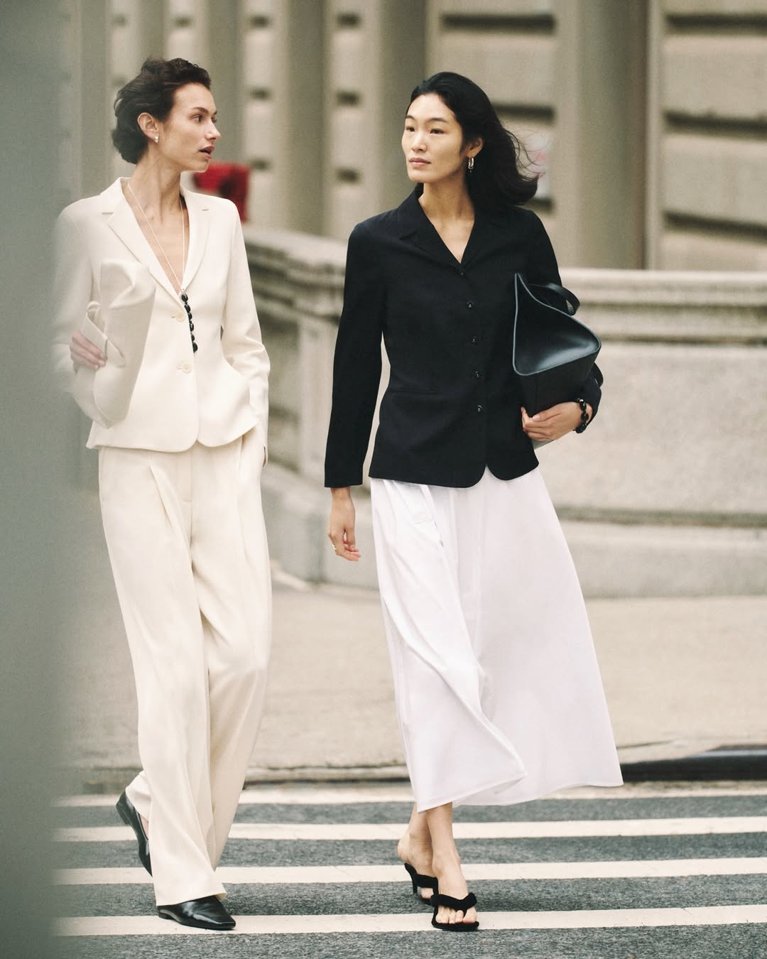 Spring in Full Swing: A Theories Magazine cover story for @theory_
Creative Director: @scott.sternberg.stuff
Photographer: @valentin_hennequin
Stylist: @caitlinburkenyc
Models: @celine_vivod @chiharuokunugi @thesocietynyc
Hair: @tomojidai
Makeup: @kuma1206
Nails: @nailnori
Casting Director: @noah__shelley
Special Thanks: @2dmmanagement @joshualanceglass
Production by @themorrisongroup