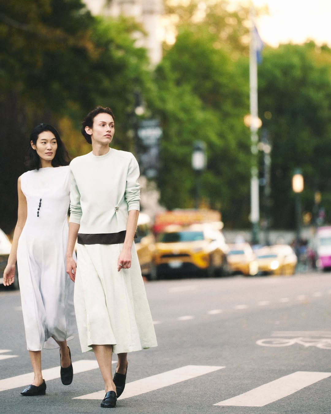 Spring in Full Swing: A Theories Magazine cover story for @theory_

Creative Director: @scott.sternberg.stuff
Photographer: @valentin_hennequin
Stylist: @caitlinburkenyc
Models: @celine_vivod @chiharuokunugi @thesocietynyc
Hair: @tomojidai
Makeup: @kuma1206
Nails: @nailnori
Casting Director: @noah__shelley
Special Thanks: @2dmmanagement @joshualanceglass

Production by @themorrisongroup