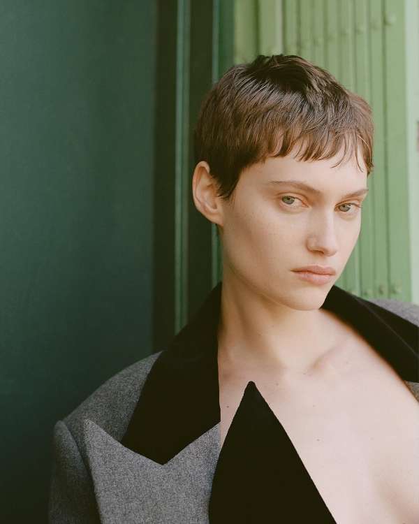 @gretaelisahofer for @vogueturkiye May Cove...