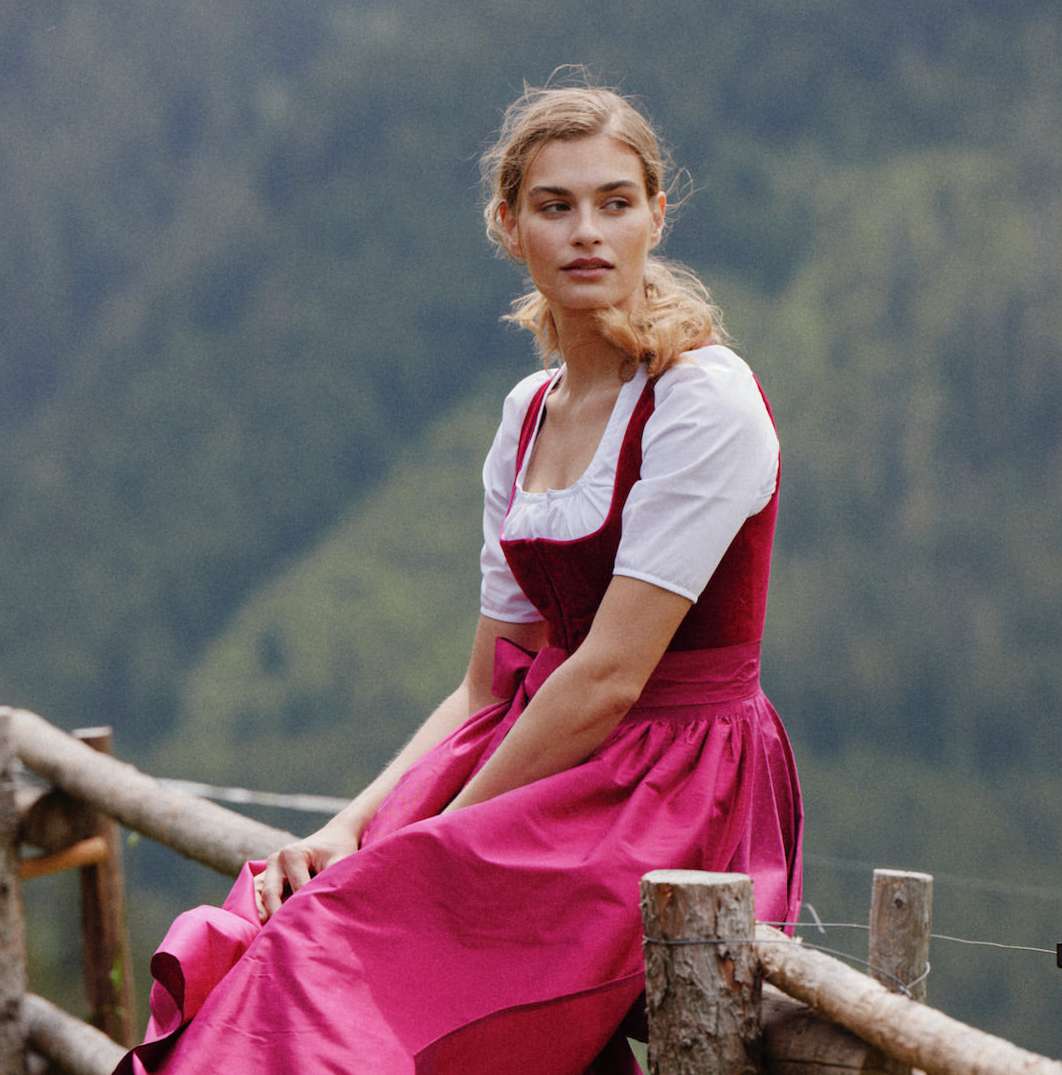 <a href="/claudia-grassl">Claudia Grassl</a> X LUDWIG BECK <span style="text-transform: none; white-space: nowrap;">Sep. 25</span>