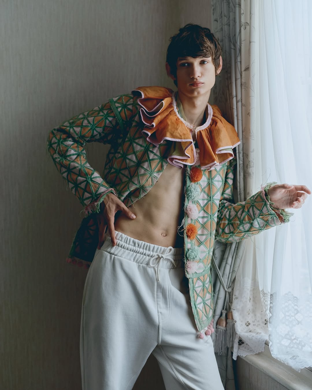 Charlotte Hadden X WHATEVR MAGAZIN Nov. 25