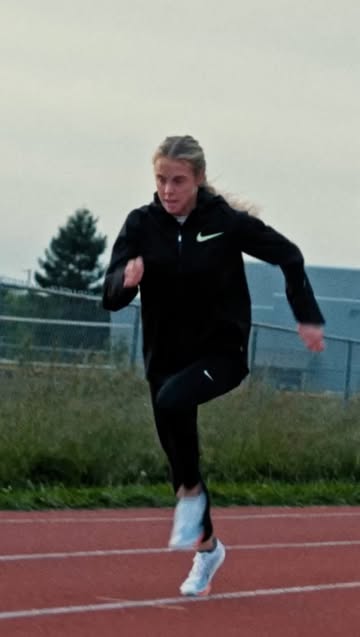 Lex Carthur X Keely Hodgkinson for Nike London Dec. 25