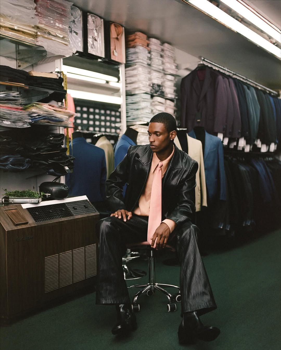 <a href="/tom-kneller">Tom Kneller</a> X Justsmile magazine <span style="text-transform: none; white-space: nowrap;">Nov. 25</span>