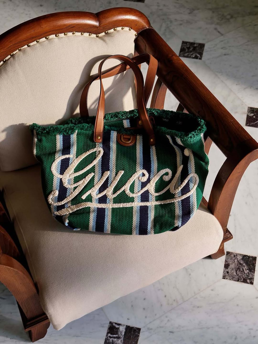 Finishing by TOUCH
for GUCCI Lido 25
shot b...