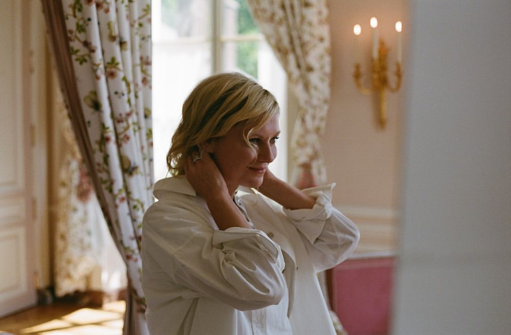HTSI 

Photographer Sofia Coppola
BTS Photographer Andrew Durham 
Talent Kirsten Dunst 
Style Director Isabelle Kountoure
Hair Stylist Odile Gilbert
Makeup Artist Sandrine Cano Bock 
Manucurist Hanaé Goumri
Seamstress Brianna Toomer

Special thanks to @airelleschateaudeversailles @airellescollection and @inkretouch
Le Grand Contrôle and to Orangery of the Palace of Versailles 

Produced by Town 

#htsi #sofiacoppola #editorial #production #townproductions #photography