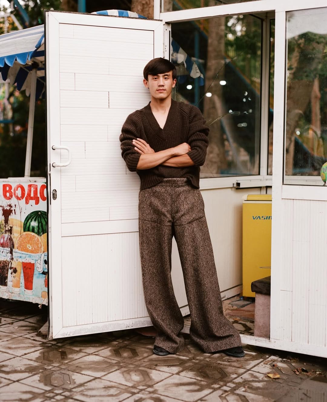 Holiday Magazine

Photographers Hill and Aubrey
Talents Daria Bakhshi & local street cast
Casting Director Piergiorgio Del Moro
Stylist Jerome Andre
Hair Stylist Alexander Solterman 

Produced by Town 
Shot in Samarkand, Uzbekistan

#holiday #hillandaubrey #uzbekistan #editorial #production #townproductions #photography