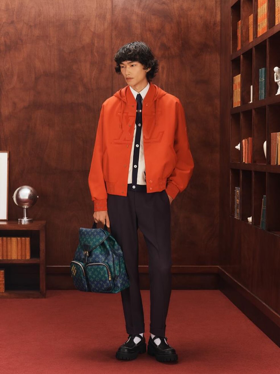 Louis Vuitton 

Photographer Sarah Blais
Art Director Matthew Scorte
Director Theo Stefanini
Stylist Matthew Henson
Talent Bai Ruien
Casting Director Anita Bitton 
Set Designer Christian Feltham
Groomer Shaila Moran
Manicurist Hanaé Goumri
Seamstress Alice Chastel

Produced by Town 
Shot in Paris, France 

#louisvuitton #sarahblais #theostefanini #commercial #production #townproductions #photography