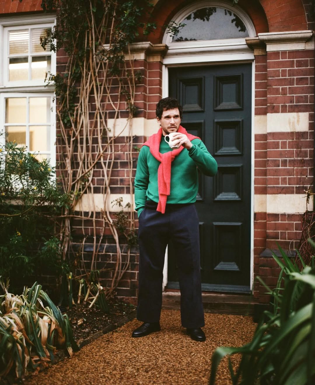 MR PORTER
Photographer Hill and Aubrey
Fashion Director Kit Swann
Creative Director Lewis Malpas
Talent Kit Harington
Groomer Katya Thomas
Seamstress Allison-Lily Hilary
Produced by Town
Special thanks to Chelsea physic garden
Shot in London, United Kingdom
#mrporter #hillandaubrey #kitharington #commercial #production #townproductions #photography #london