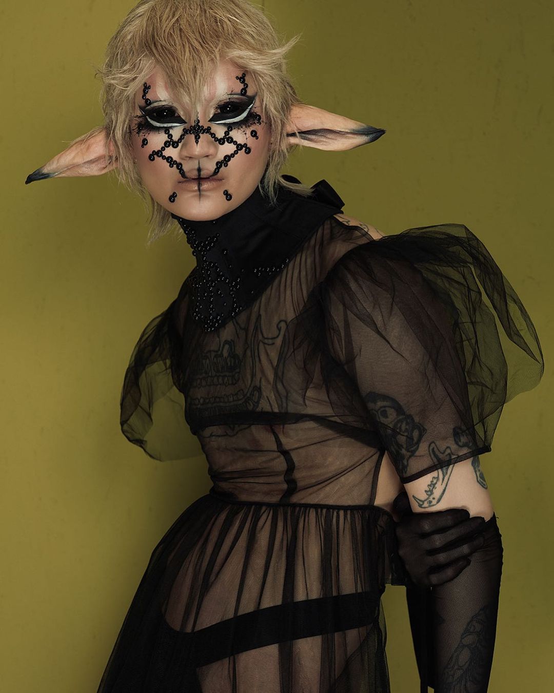 Schon Magazine |  Apr. 21