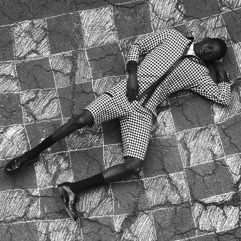 H Magazine |  Apr. 22