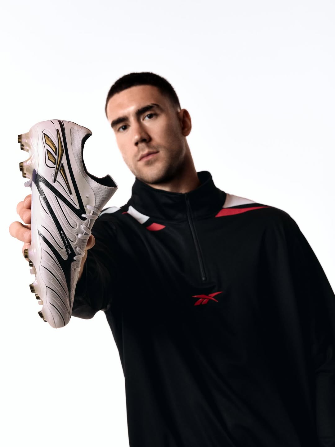 Oli Hillyer-Riley X Dušan Vlahović for Reebok Apr. 26