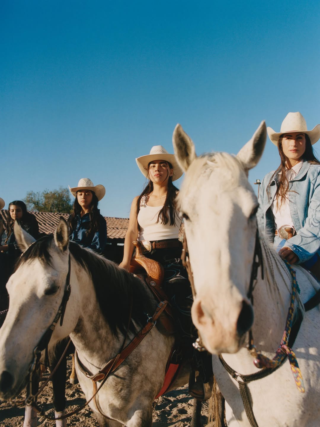 Hollie Fernando X Vogue Mexico Jun. 26