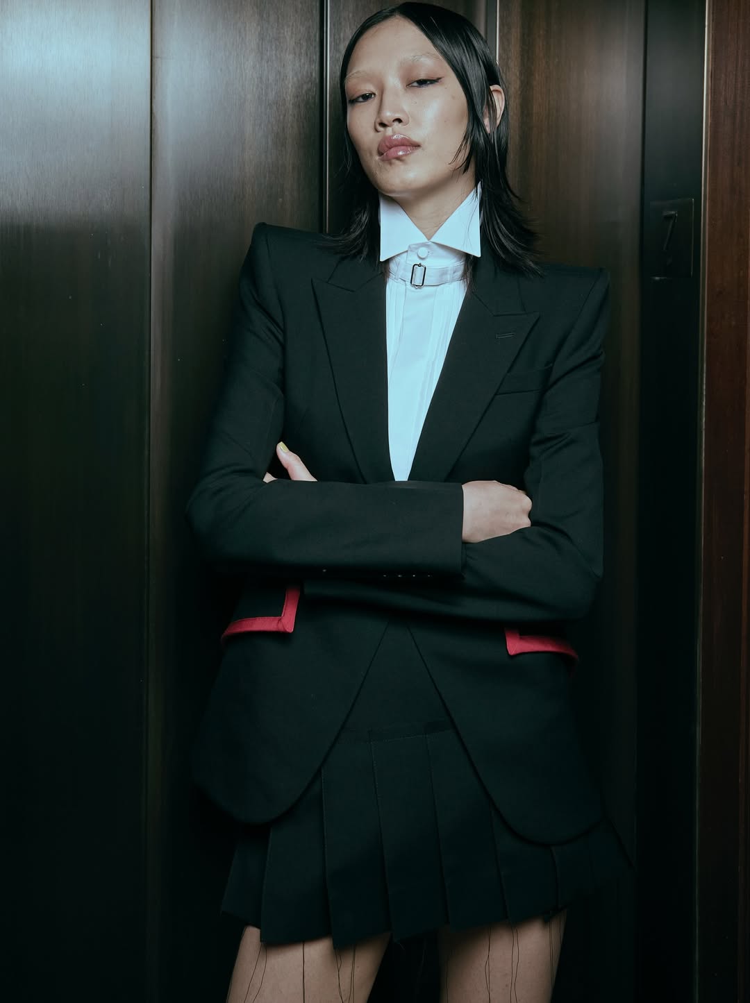 Chenyin Qi by Carla Guler 📸

#photographer @carlaguler 
#model @thetall.7 @theindustryny 
#dop @anartyfeck
#styling @tatianacinquino
#makeup @andrea_tiller
#hair @stefano_greco
#manicurist @tipsxtara
@jaysonedwardcarter
@henrylopezphotography
#casting by us @urbancastingnyc 

#modelcasting #casting #nyfw #newyork #editorial