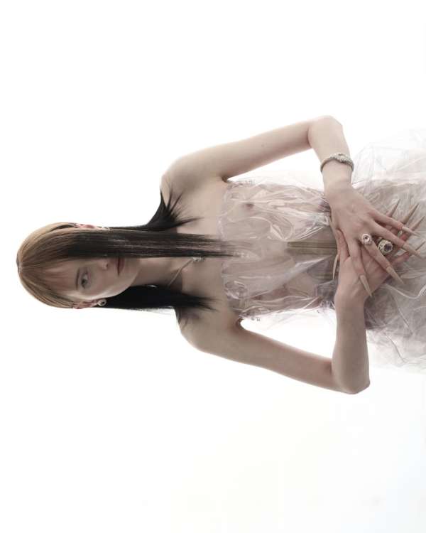 @oddamagazine Issue 29 featuring @sterre.h ...