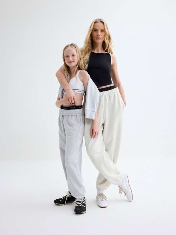Celebrating Mother’s Day with @athleta feat...