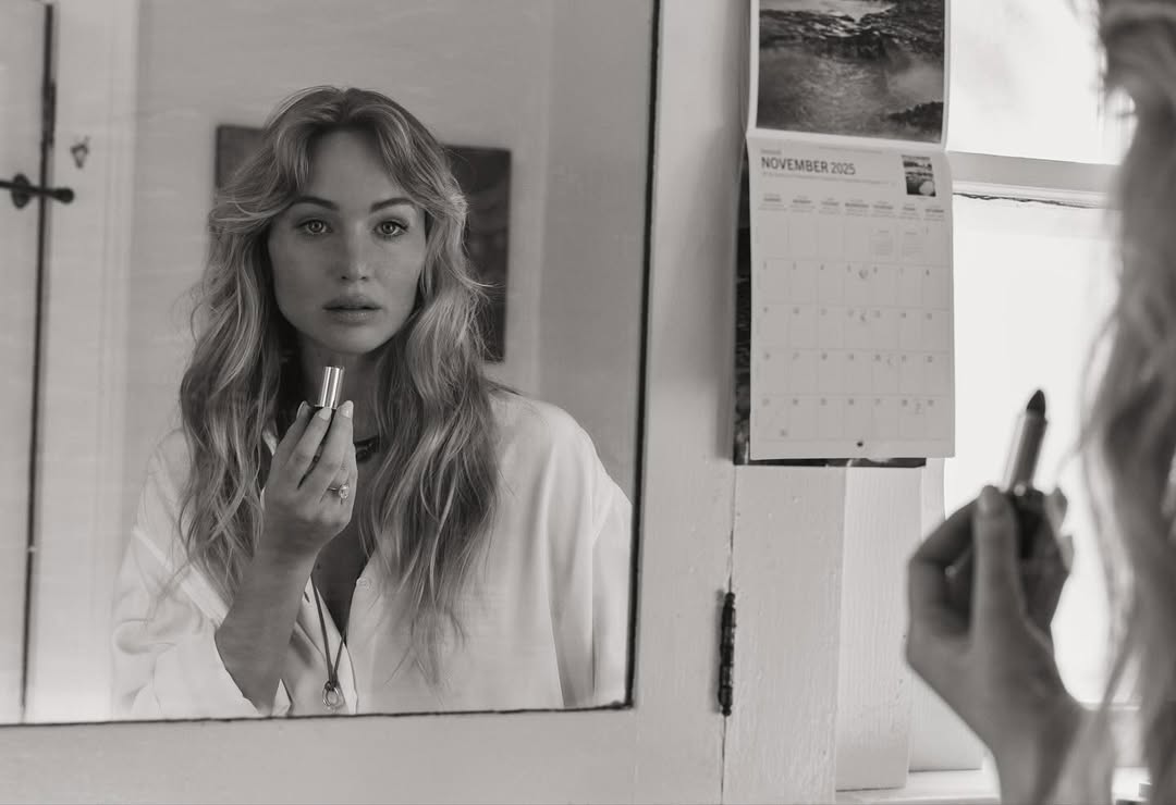 From @VMagazine’s V157 Winter 2025 Issue

Photography @cassblackbird
Fashion  @sweetbabyjamie + @taylor_mcneill
Creative Director / Editor-in-Chief #StephenGan
Interview @mathiasrosenzweig
Hair (Jennifer) @gregoryrussellhair (@thewallgroup)
Hair (Robert) @jamie_grooming (@aframe_agency)
Makeup (Jennifer) @georgieeisdellmakeup (@thewallgroup)
Grooming (Robert) @hollysilius (@r3mgmt)
Manicurist @jennahipp
Cass Bird Studio Manager April Ellis
Casting @itboygregk (@gkldprojects)
Production @viewfindersnyla @itsjustmax 
Editor @thekevinponce
Bookings Director Goran Macura 
Set Designer @betteradams
Lighting Director @clay.howardsmith