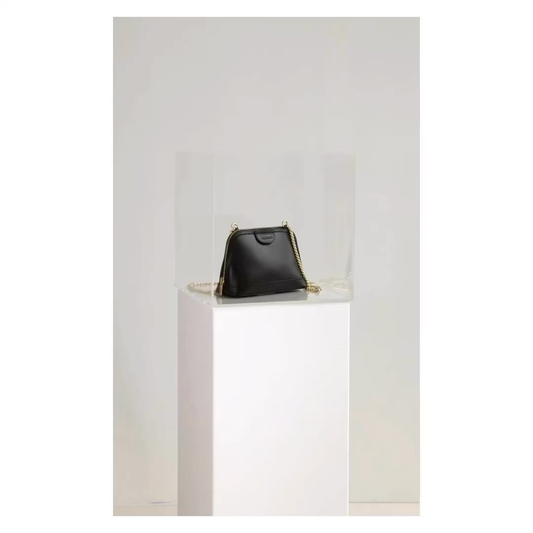 Sandro Paris |  May. 23