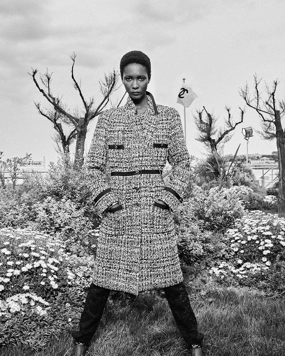 Harper’s BAZAAR Germany |  Nov. 22